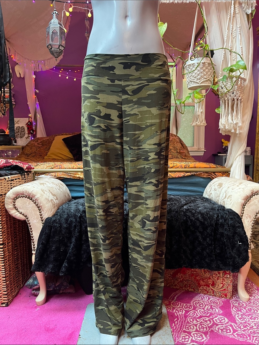 Grunge Camo camouflage wide leg flowy comfy pants
